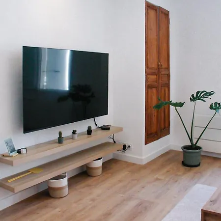 Maison De Village - 56 M2 -