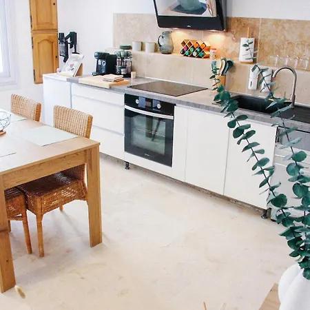 Maison De Village - 56 M2 - Feriehus *